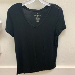 American Eagle Outfitters Black Tee